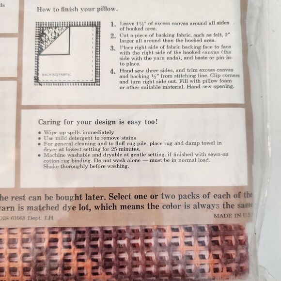 Vintage Caron Latch Hook Pillow Pattern Bargello 3067 & Canvas Kit 27" X 27" - Picture 6 of 6